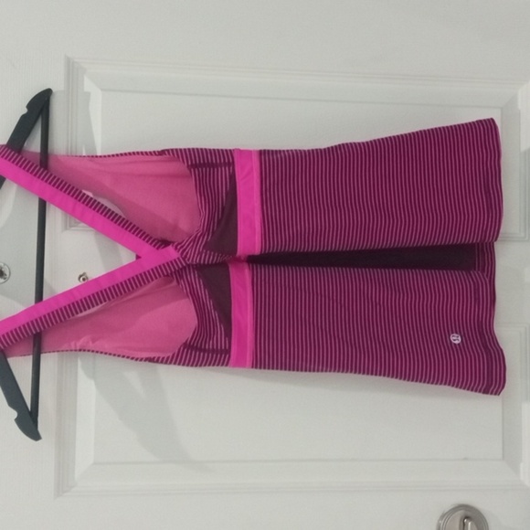 Lululemon pink tank - Picture 2 of 4